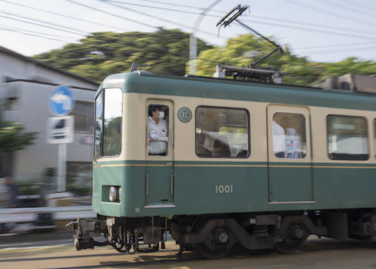 This is a professional photo taken by Yoshinaga! He used a panning technique to take this dynamic photo