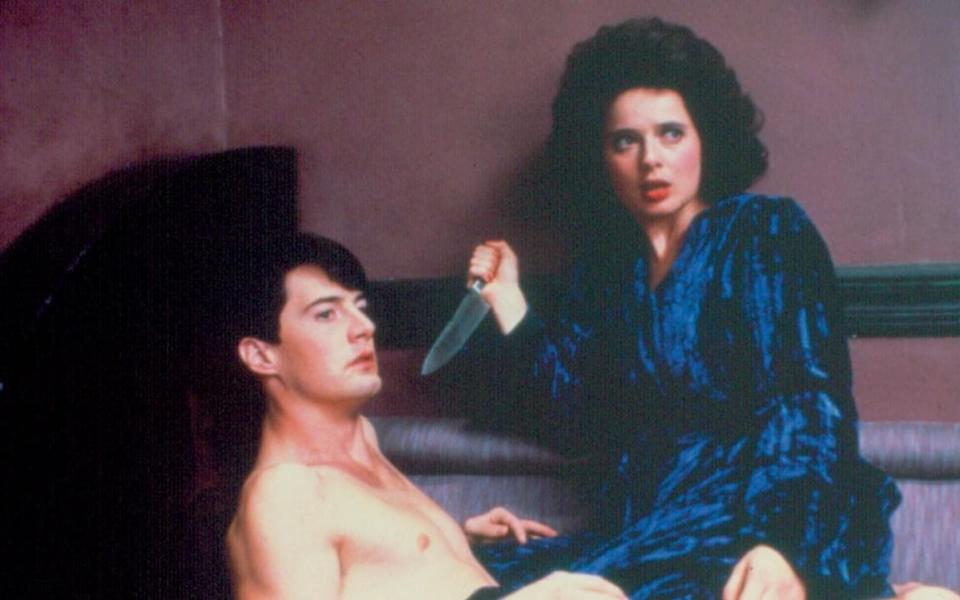 Isabella Rossellini with Kyle McLachlan in Blue Velvet