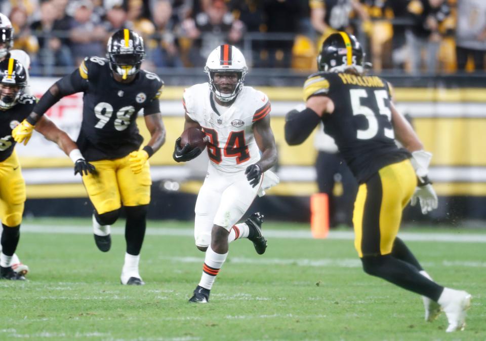 Jerome Ford and the Cleveland Browns take on the Pittsburgh Steelers in a Week 11 AFC North matchup.