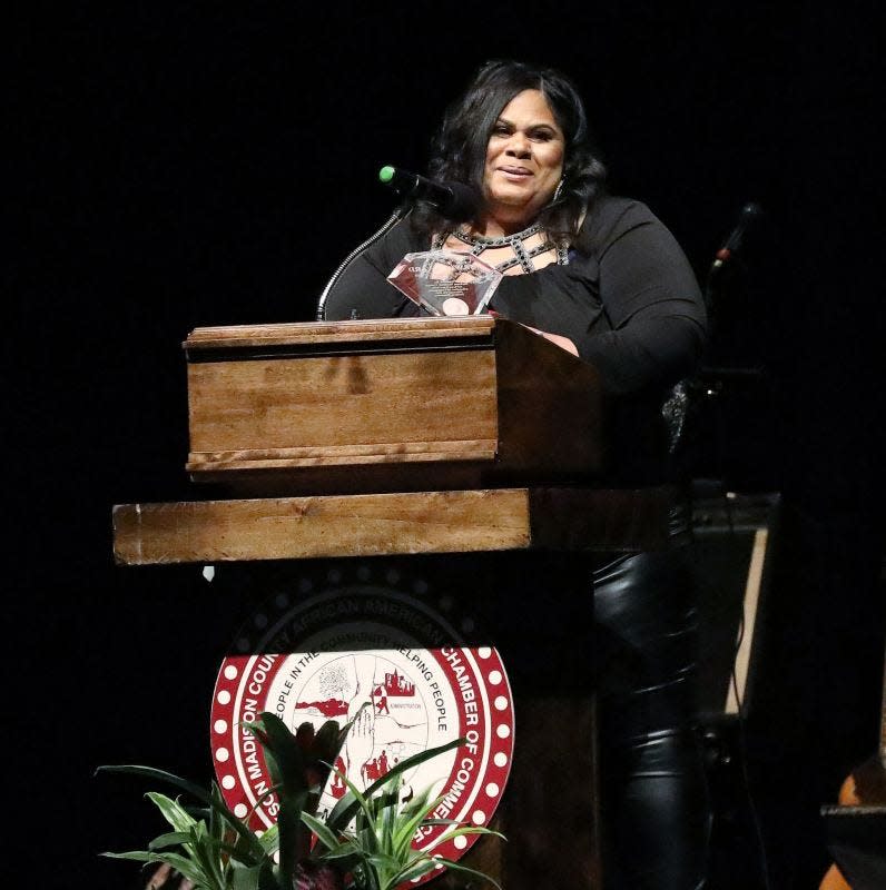 Amee Parker Green, the owner of Amee's, won the Jewel Award (20+ years in business) during the 22nd Annual Jewel Awards Banquet presented by the Jackson Madison County African American Chamber of Commerce on Saturday, February 18, 2023, at the Carl Perkins Civic Center in downtown Jackson, Tennessee. The event is held annually to honor outstanding African American Business Owners. Guests were treated to a buffet dinner, an awards presentation, and entertainment by the Smooth Jazz Progressions band.