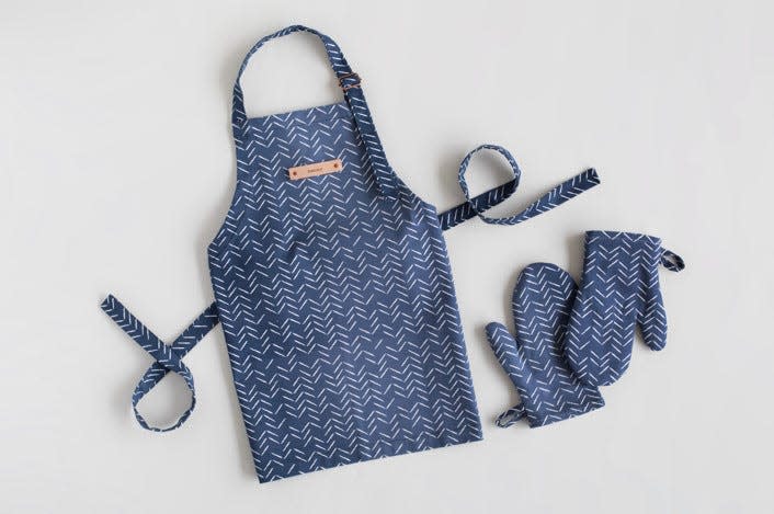 Herringbone Incomplete Apron Set