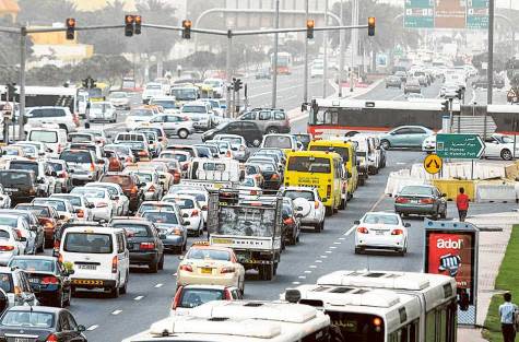 Tráfico en Dubai. Gulf News.