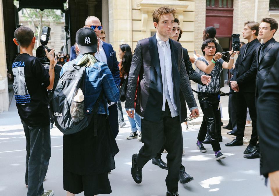 <h1 class="title">Robert Pattinson</h1><cite class="credit">Photographed by Phil Oh</cite>