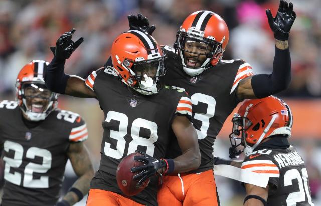 3 Likely cut candidates if Browns make moves on waivers - Yahoo Sports