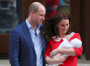 Britain's Catherine, the Duchess of Cambridge and Prince William leave the Lindo Wing of St Mary's Hospital with their new baby boy in London, April 23, 2018. REUTERS/Hannah Mckay