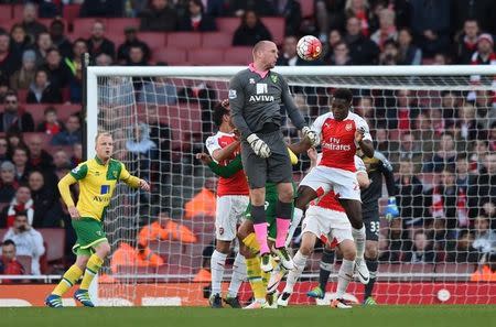 Britain Football Soccer - Arsenal v Norwich City - Barclays Premier League - Emirates Stadium - 30/4/16 Norwich's John Ruddy in action Action Images via Reuters / Tony O'Brien Livepic