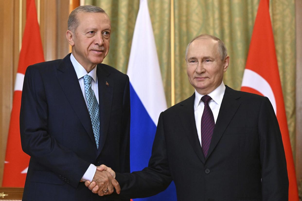 Recep Tayyip Erdogan und Wladimir Putin bei einem Treffen im Herbst 2023. - Copyright: Sergei Guneyev, Sputnik, Kremlin Pool Photo via AP