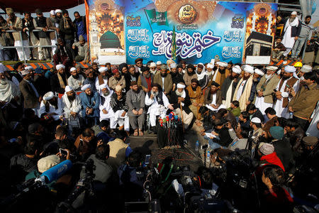 Khadim Hussain Rizvi, leader of Tehrik-e-Labaik Pakistan islamist political party, addresses the media at their protest site at Faizabad junction in Islamabad, Pakistan November 27, 2017. REUTERS/Caren Firouz