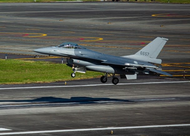 台灣空軍主力F16戰機。（Getty Images圖片）
