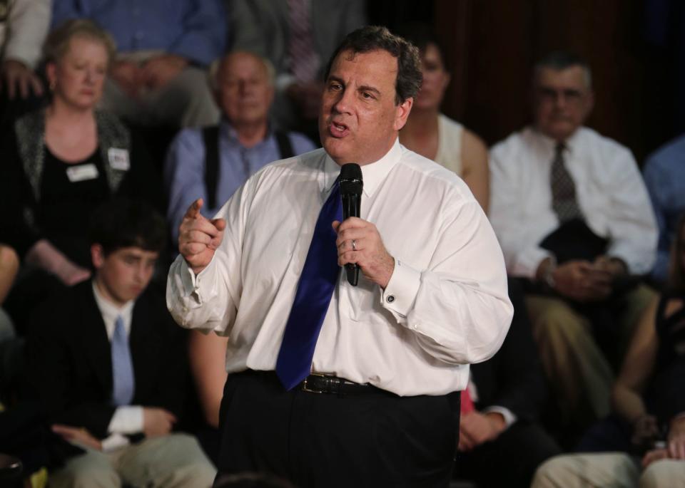 A spokesman said on Feb. 10, 2016, that Christie <a href="http://www.huffingtonpost.com/entry/chris-christie-drops-out-2016-race_us_560c3cbfe4b0768127006bc1">was suspending his campaign</a>.