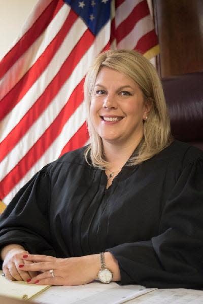 Judge Alexis G. Krot of 31rst District Court in Hamtramck has apologized to a man she berated and threatened with jail time over unkempt weeds outside his home.