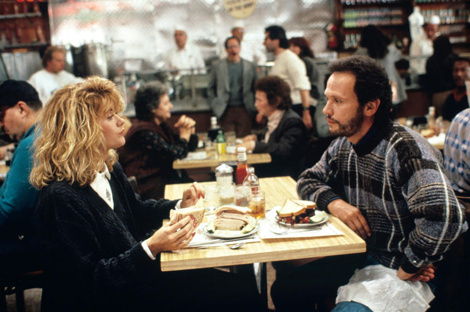 Film still or Publicity still from When Harry Met Sally Meg Ryan and Billy Crystal (C) 1989 Castle Rock All Rights Reserved   File Reference # 31623016THA  For Editorial Use Only (Alamy Stock Photo)