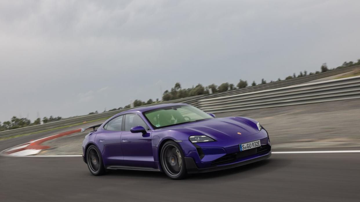 2025 porsche taycan turbo gt