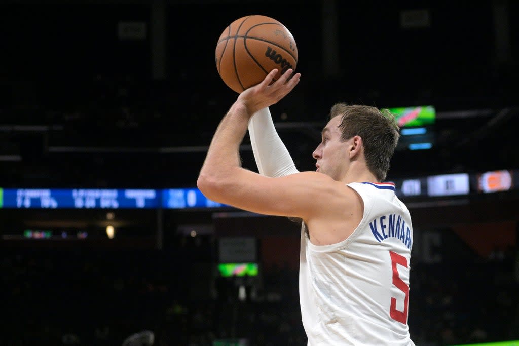 CLIPPERS-MAGIC (AP)