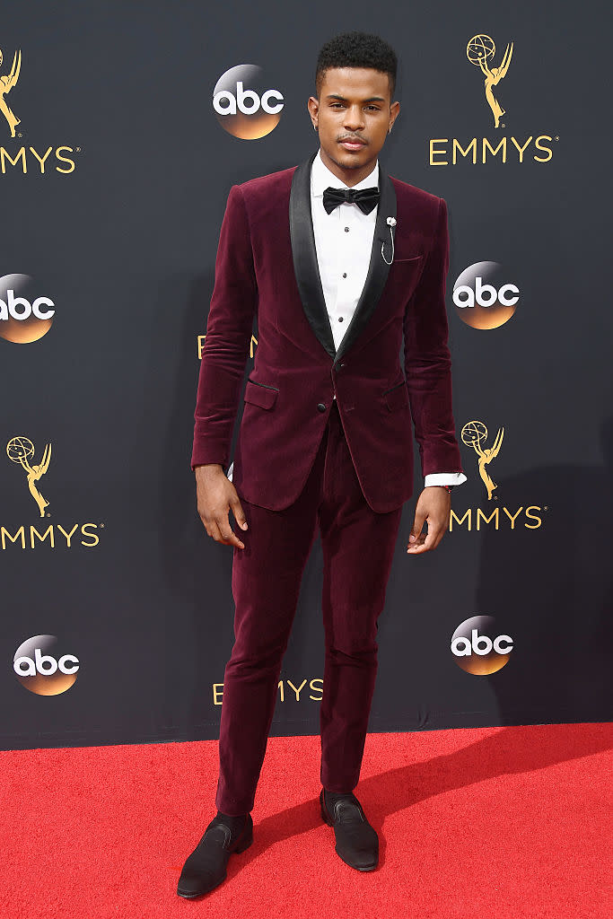 <p>Looking like royalty at the 68th Annual Primetime Emmy Awards 2016 [Photo: Getty] </p>