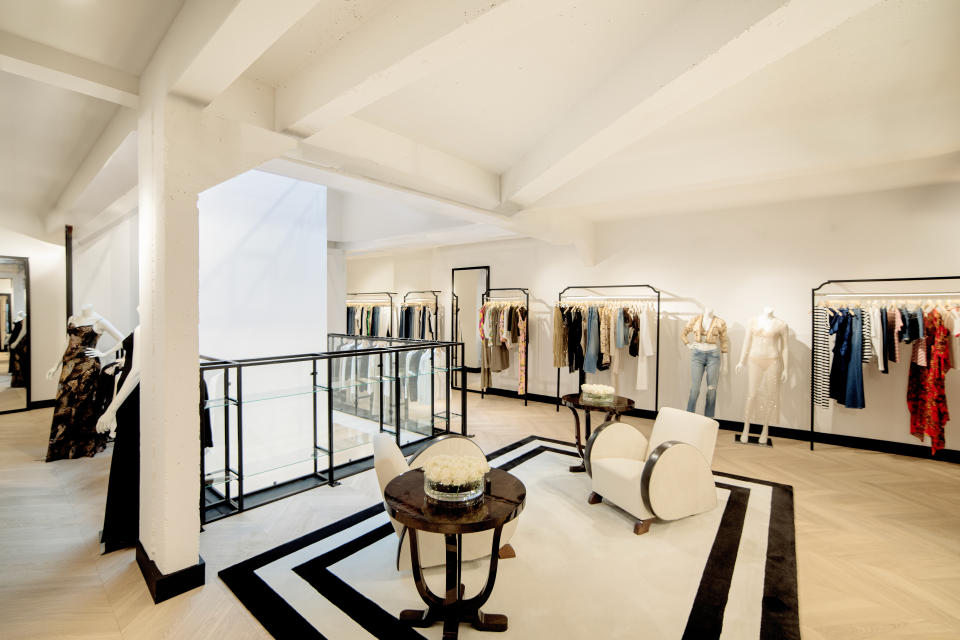 L'Agence Paris flagship Marais