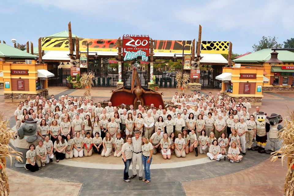 A photo of Columbus Zoo and Aquarium staff gathereed in 2013 for Jack Hanna's 35th "Hanna-versary."