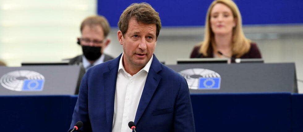 Yannick Jadot en session plénière au Parlement européen, le 19 janvier 2022, à Strasbourg.
