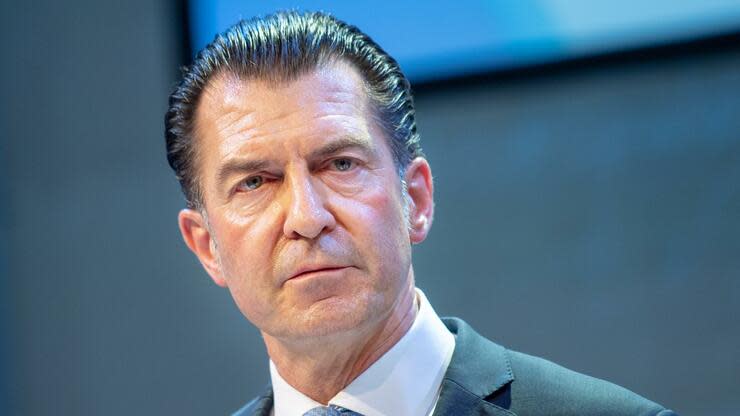 In der neuen Konstruktion übernimmt der 58-Jährige zusammen mit CEO Paul-Bernhard Kallen die Verantwortung für das publizistische Geschäft. Foto: dpa