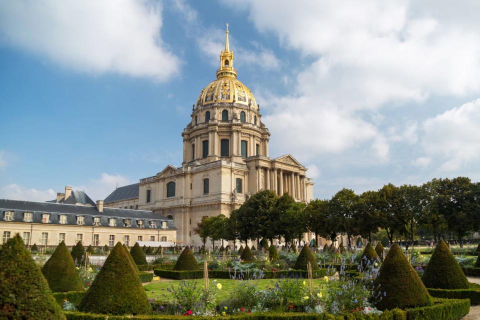 <div class="inline-image__caption"><p>A frontal view of the Hotel Des Invalides in the 7th arrondissement of Paris, France. The building celebrates the military history of France and is the burial place for a number of France's war heroes. The domed building was built as the final resting place for Napoleon Bonaparte and was finished in 1861, decades after his death.</p></div> <div class="inline-image__credit">James Michael Russell II/Getty</div>