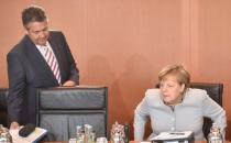 German Chancellor Angela Merkel and Foreign Minister Sigmar Gabriel attend the weekly cabinet meeting at the Chancellery in Berlin, Germany June 21, 2017. REUTERS/Stefanie Loos