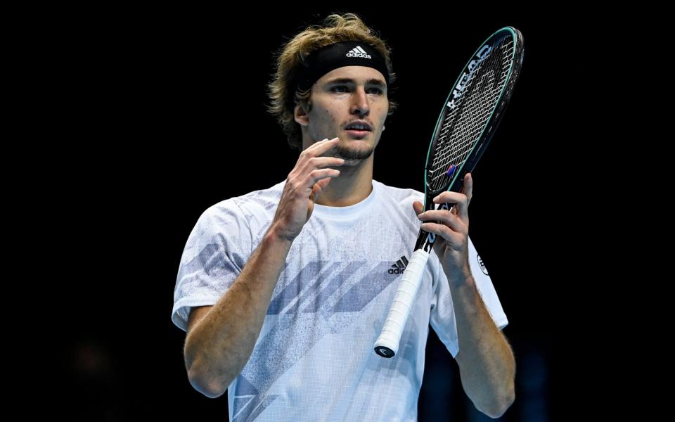 Alexander Zverev of Germany in discussion with the umpire during his match against Novak Djokovic of Serbia during Day 6 of the Nitto ATP World Tour Finals at The O2 Arena on November 20, 2020 in London, England. - GETTY IMAGES