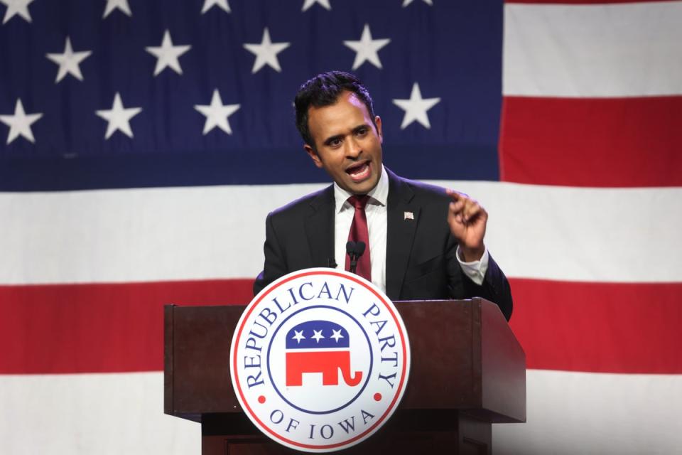 Republican presidential candidate businessman Vivek Ramaswamy speaks to guests at the Republican Party of Iowa 2023 Lincoln Dinner (Getty)
