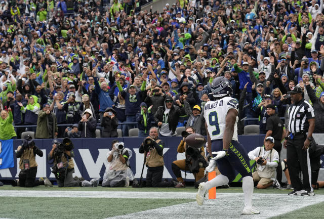 NFL Week 3 Game Recap: Seattle Seahawks 37, Carolina Panthers 27