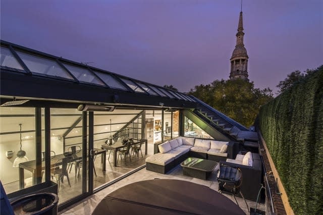 The terrace at night