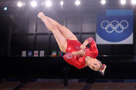 <p>In December 2020 Skinner was hospitalized for a week after catching the coronavirus and pneumonia. She lost six weeks of training leading up to the Olympic trials.</p> 