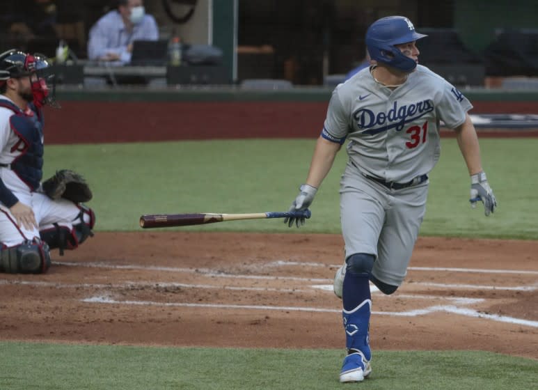 Arlington, Texas, Wednesday, October 14, 2020. Los Angeles Dodgers left fielder Joc Pederson (31) homers in the first inning in game three of the NLCS at Globe Life Field. (Robert Gauthier/ Los Angeles Times)