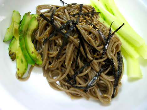 Low-Glycemic Index Meal: Soba Noodles & Veggies