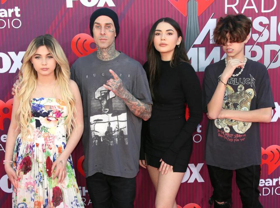 Travis Barker, Alabama Barker, Landon Barker, Atiana De La Hoya, 2019 iHeartRadio Music Awards, Arrivals