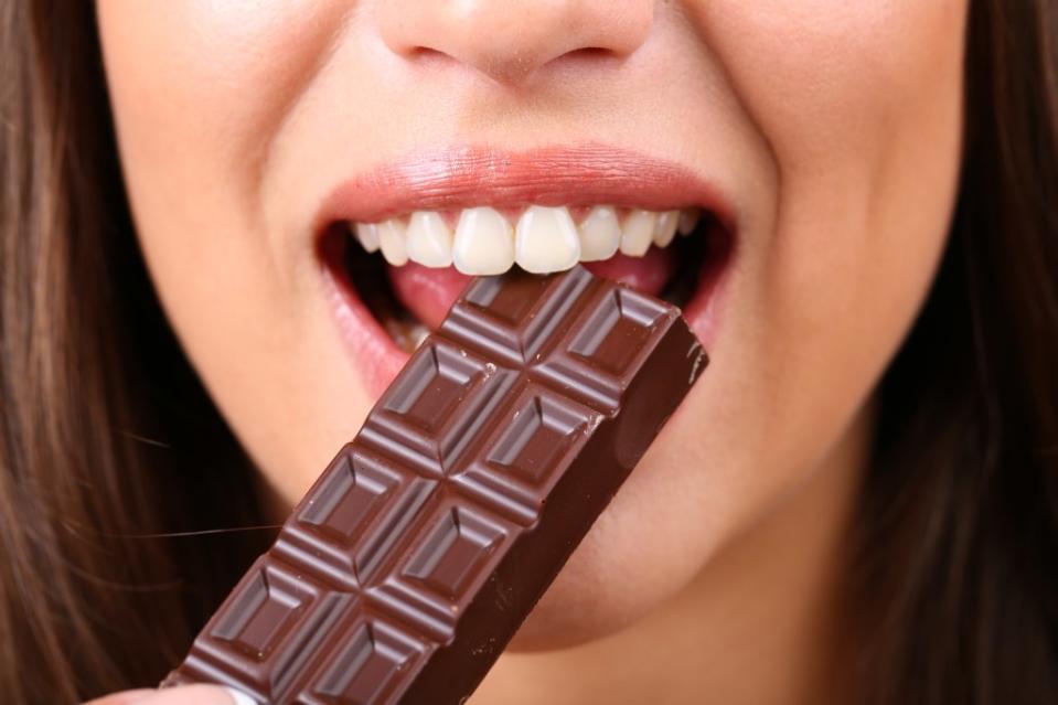 Dark chocolate, she revealed, is the best candy for your teeth. Africa Studio – stock.adobe.com