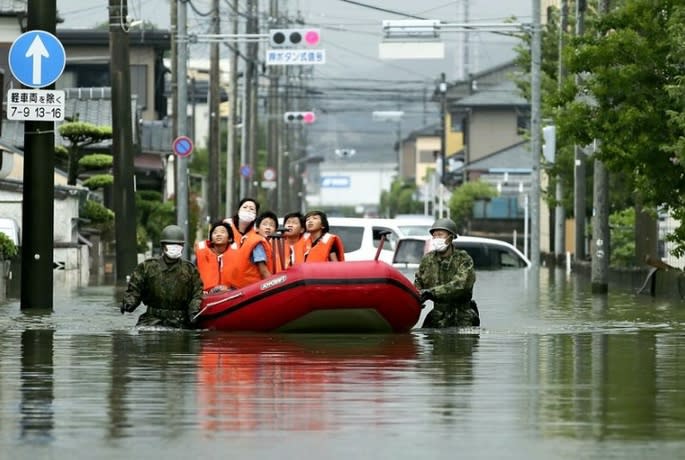 日本近日面臨氣候變遷影響，九州地區豪雨成災，當地釀酒廠更因此出走。（photo by 網路截圖）