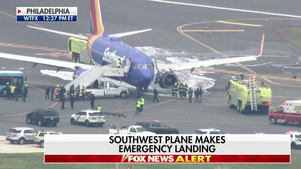 Usa, si stacca motore da aereo Southwest: morta una donna