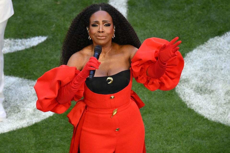 US actress/singer Sheryl Lee Ralph performs'Lift Every Voice and Sing' Super Bowl LVII between the Kansas City Chiefs and the Philadelphia Eagles at State Farm Stadium in Glendale, Arizona, on February 12, 2023. (Photo by ANGELA WEISS / AFP) (Photo by ANGELA WEISS/AFP via Getty Images)