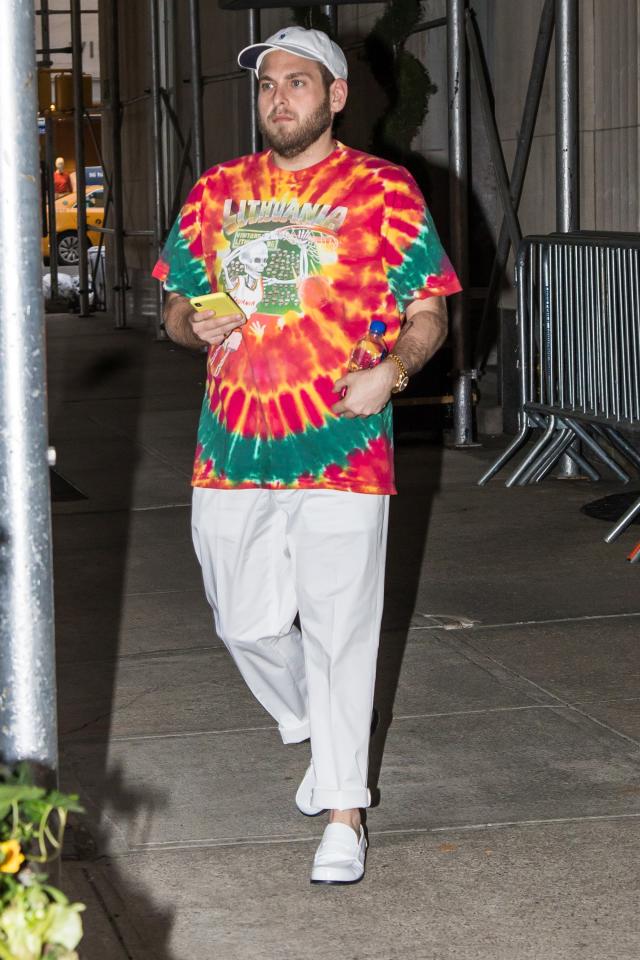 Did Justin Bieber Wear Balenciaga Bottle Slippers?!