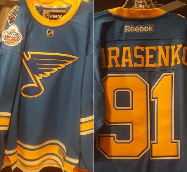 Reebok 2017 Winter Classic St. Louis Blues Jersey - Junior