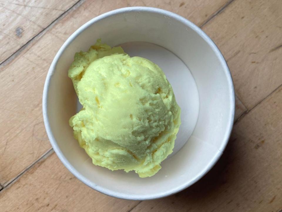 scoop of pistachio ice cream from baskin robbins