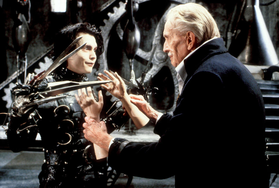 Edward aux mains d argent Edward Scissorhands 1990 Real  Tim Burton Vincent Price Johnny Depp. Collection Christophel / RnB © Twentieth Century Fox Pi