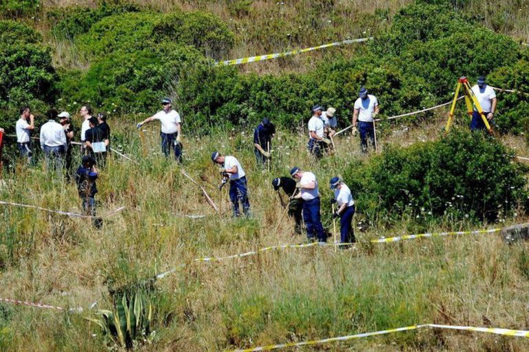 La policía portuguesa buscó intensamente el cuerpo de Madeleine McCann por las playas de Praia da Luz y varias zonas de la región de Algarve