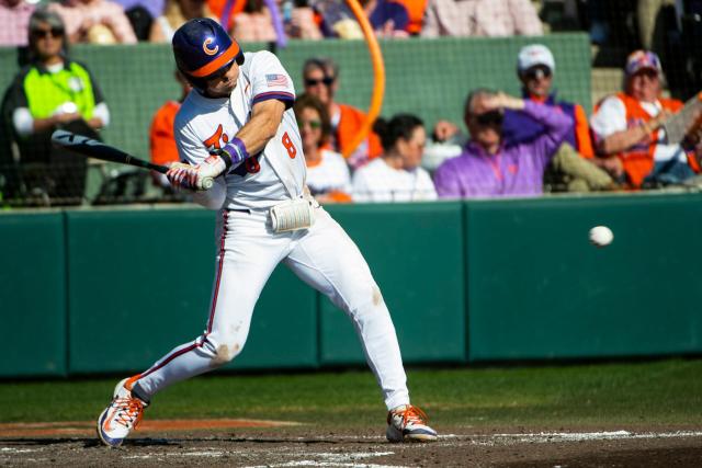 Clemson hitters red-hot in series opener against Florida State