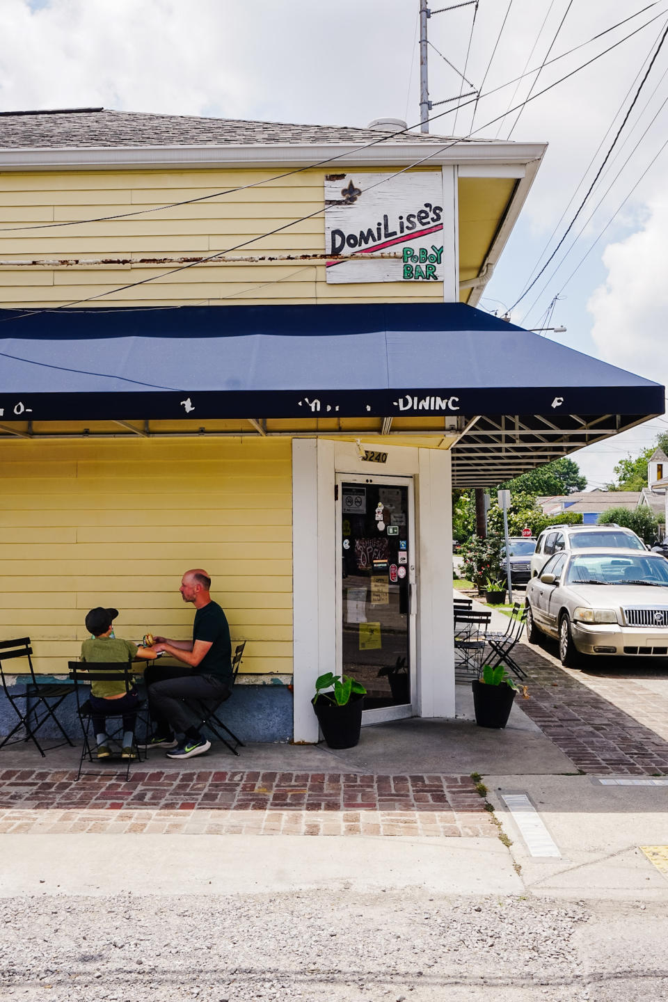 Domilise's Poboy Bar in New Orleans, Louisiana