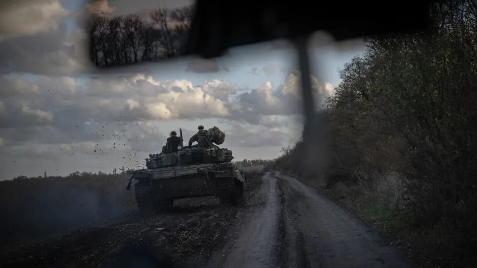 Ukrainian soldiers in Zaporizhia Oblast on Nov. 5, 2023. (Photo by Ozge Elif Kizil/Anadolu via Getty Images) - Ozge Elif Kizil/Anadolu/Getty Images