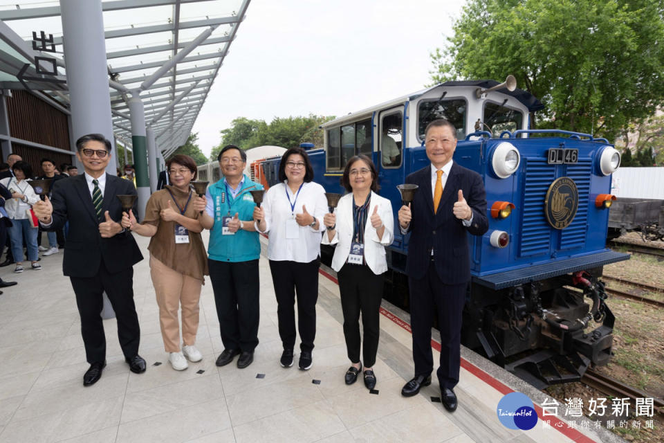 阿里山森林鐵路觀光列車「栩悅號」加入營運，即日起開放購票，5月24日正式啟航／陳致愷翻攝