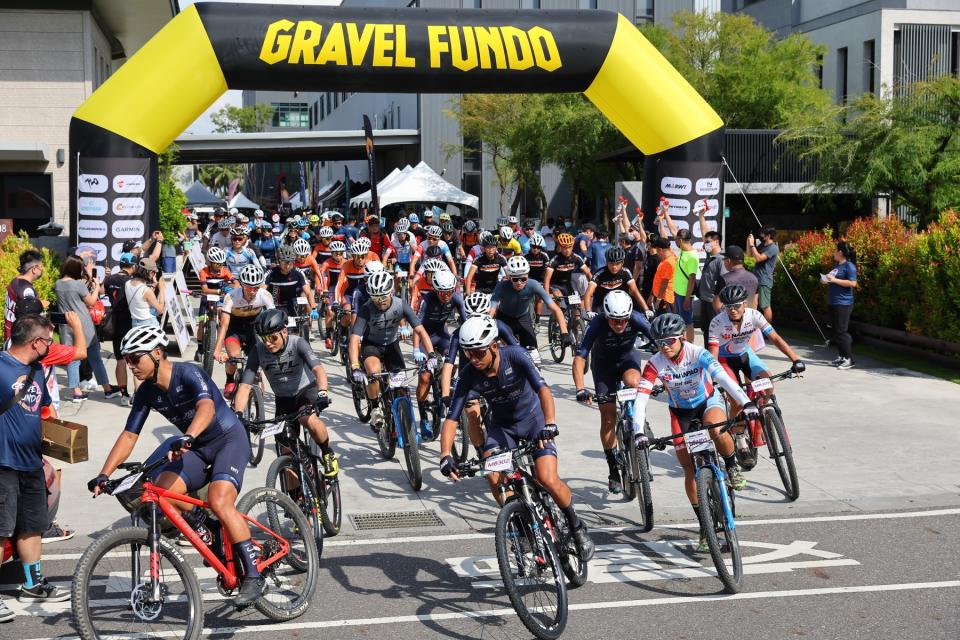 Gravel Fundo 第三站吸引全台超過200位好手參賽。大會提供