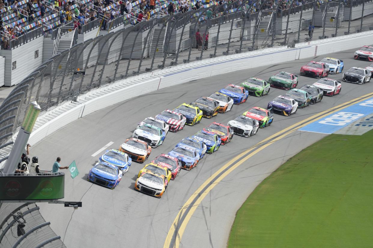 2022 points leader Chase Elliott and 2021 Cup Series champion Kyle Larson led the field to the green flag Aug. 28 at the Coke Zero Sugar 400 at Daytona International Speedway.