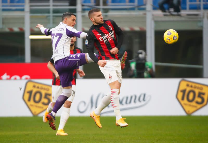 Serie A - AC Milan v Fiorentina