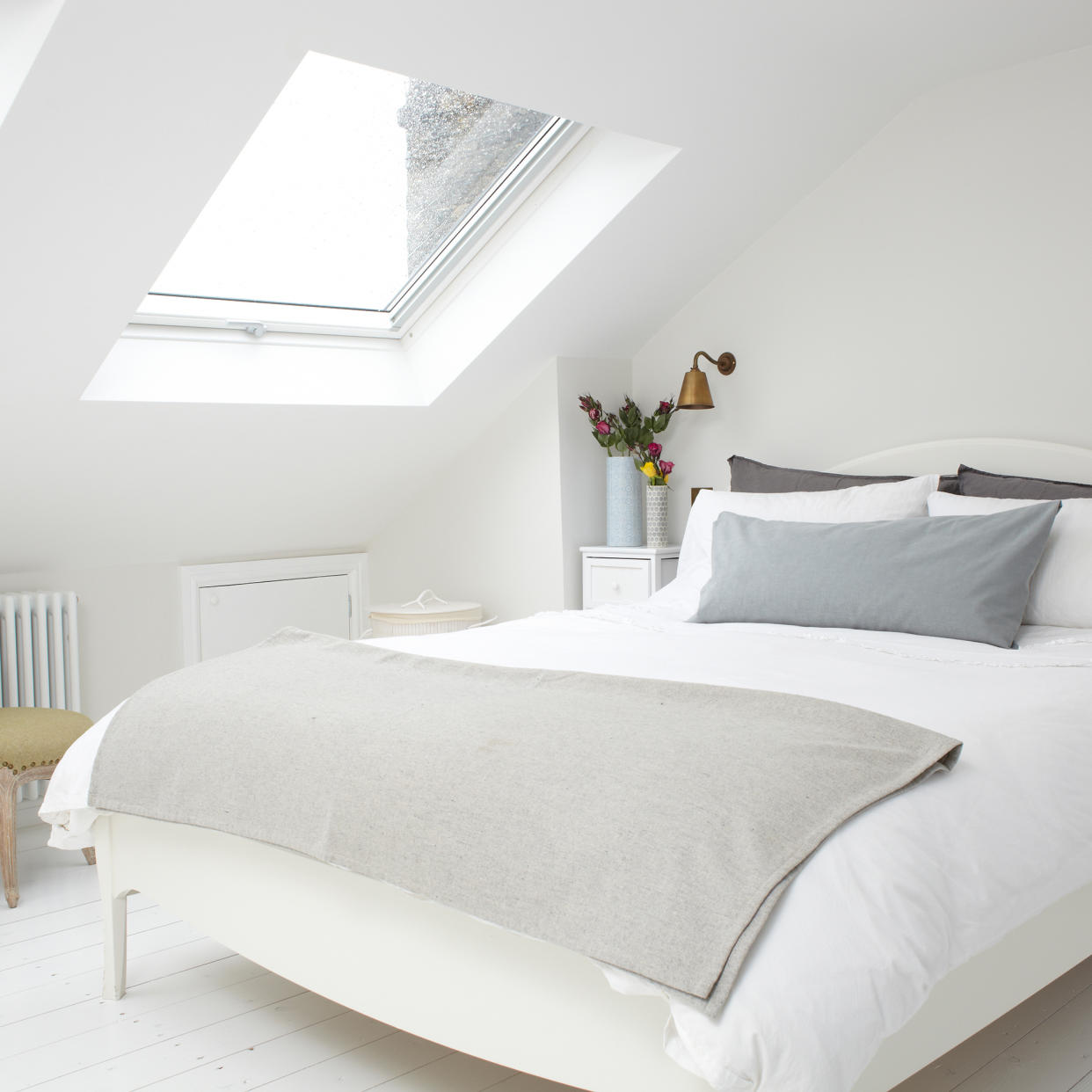  White loft bedroom with double bed 